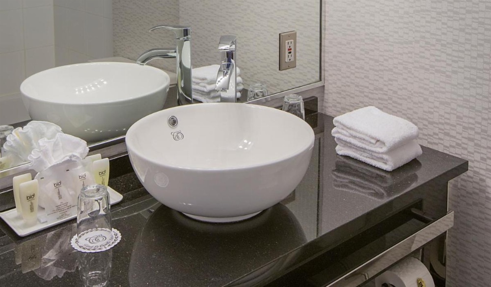 Room image 3